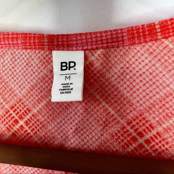 BP. Women's Surplice V-Neck Crop Top in Pink-Red Ian Bias Plaid - Sz M - Picture 9 of 11